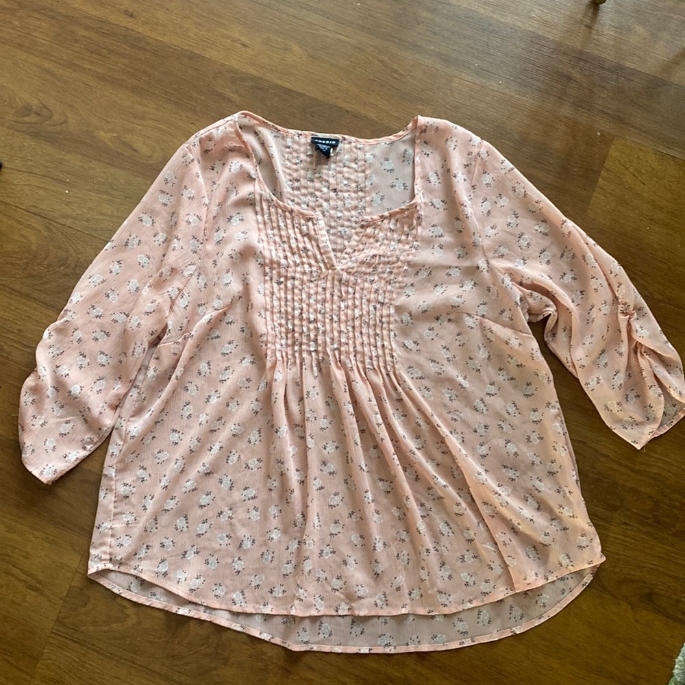 Torrid Pink blouse, size 1